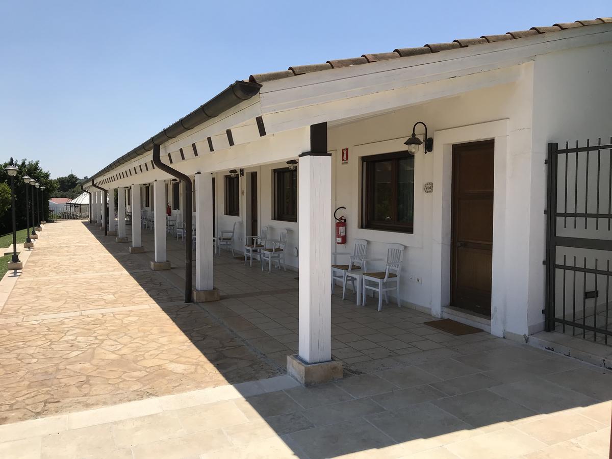 Hotel Relais Masseria Serritella 4*